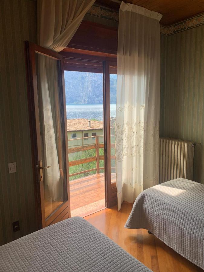 Villa Diana - Terrazza Sul Lago Assenza di Brenzone Exteriör bild
